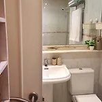 Apartamento, Zona Residencia Con Piscina, Cerca De Playas En *