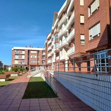 Appartamento Apartamento, Zona Residencia Con Piscina, Cerca De Playas En