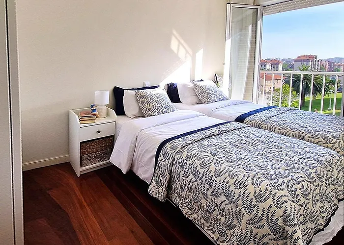 Appartement Apartamento, Zona Residencia Con Piscina, Cerca De Playas En *