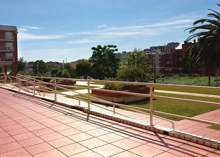 Apartamento, Zona Residencia Con Piscina, Cerca De Playas En Apartmán *