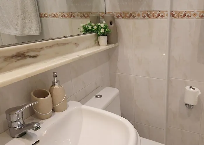 Apartamento Apartamento, Zona Residencia Con Piscina, Cerca De Playas En *