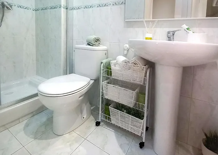 Apartamento Apartamento, Zona Residencia Con Piscina, Cerca De Playas En